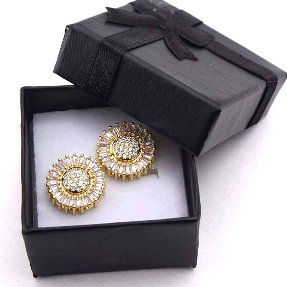Sunflower stud crystal earrings
